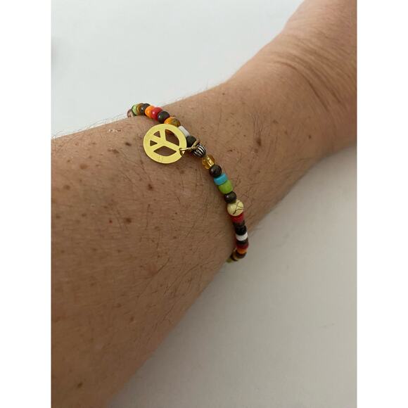Colorful beaded bracelet - Picture 1 of 4